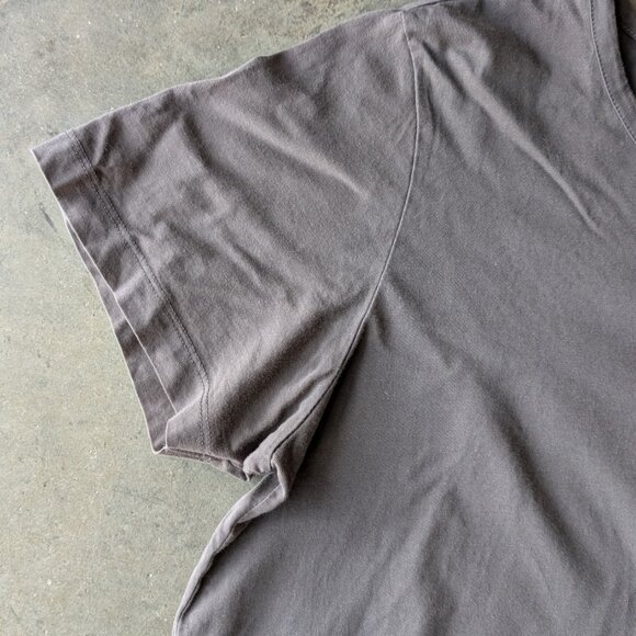 Filson Whidbey Henley Gray Short Sleeve Tee large - Picture 3 of 8